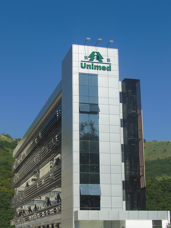 Nova Iguaçu completa 49 anos