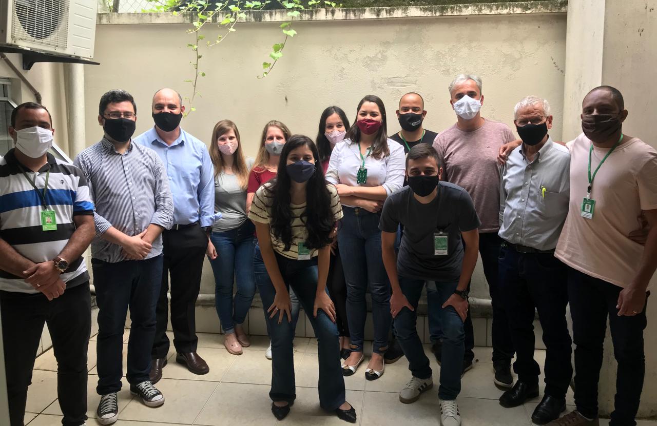 Líderes dão boas-vindas aos novos colaboradores