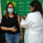 Petrópolis vacina colaboradores contra a Influenza
