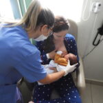 Ação com puérperas incentiva a amamentação