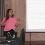 Palestra sobre Outubro Rosa é realizada na Sede Administrativa