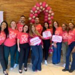 Outubro Rosa: Palestras e brindes marcam o mês de conscientização do câncer de mama