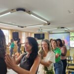 Operadora parabeniza colaboradores pelo Dia da Mulher