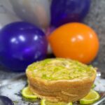 Bombons e cartões personalizados são distribuídos aos pacientes