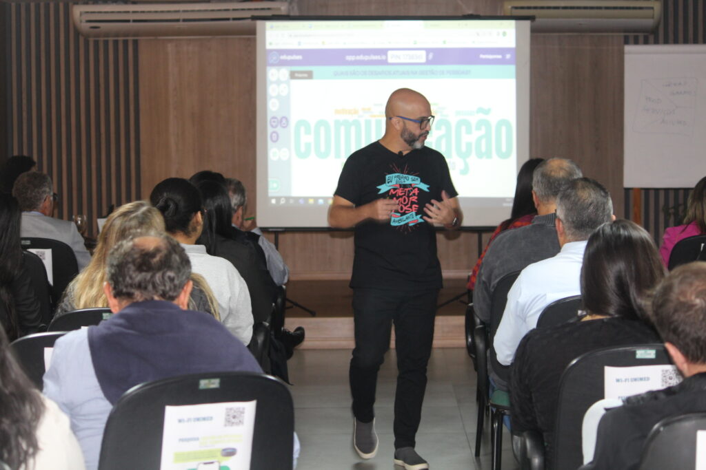 Palestra voltada para Recursos Humanos oferece nova visão do futuro