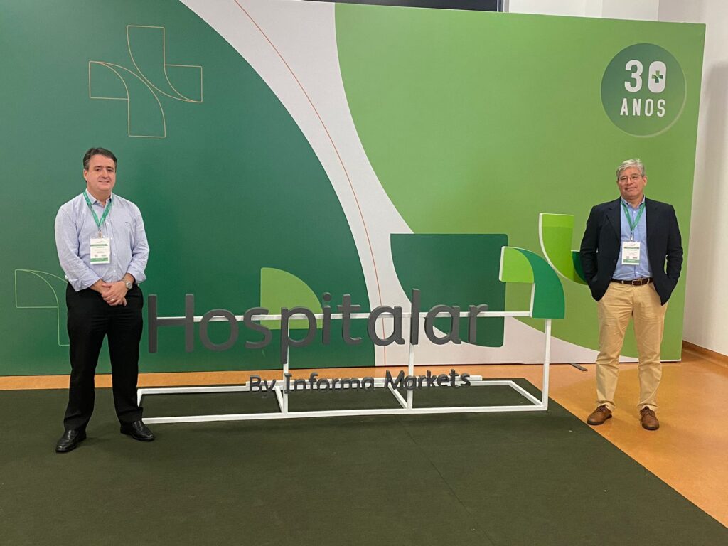 30ª edição da Feira Hospitalar conta com a presença de presidente e diretor de Singular
