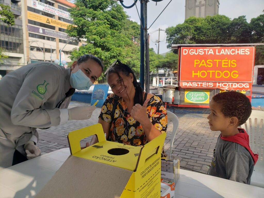 Evento ”Mães em Movimento” conta com aferição de glicose de Singular