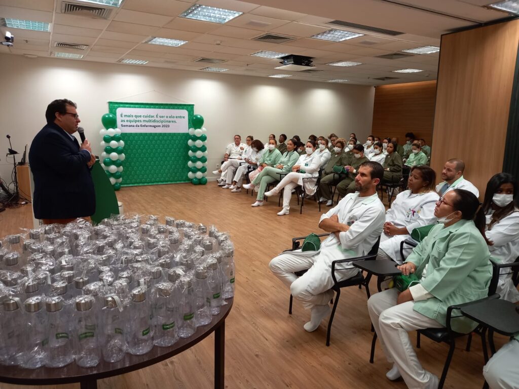 Semana da Enfermagem: Colaboradores celebram data com café da manhã