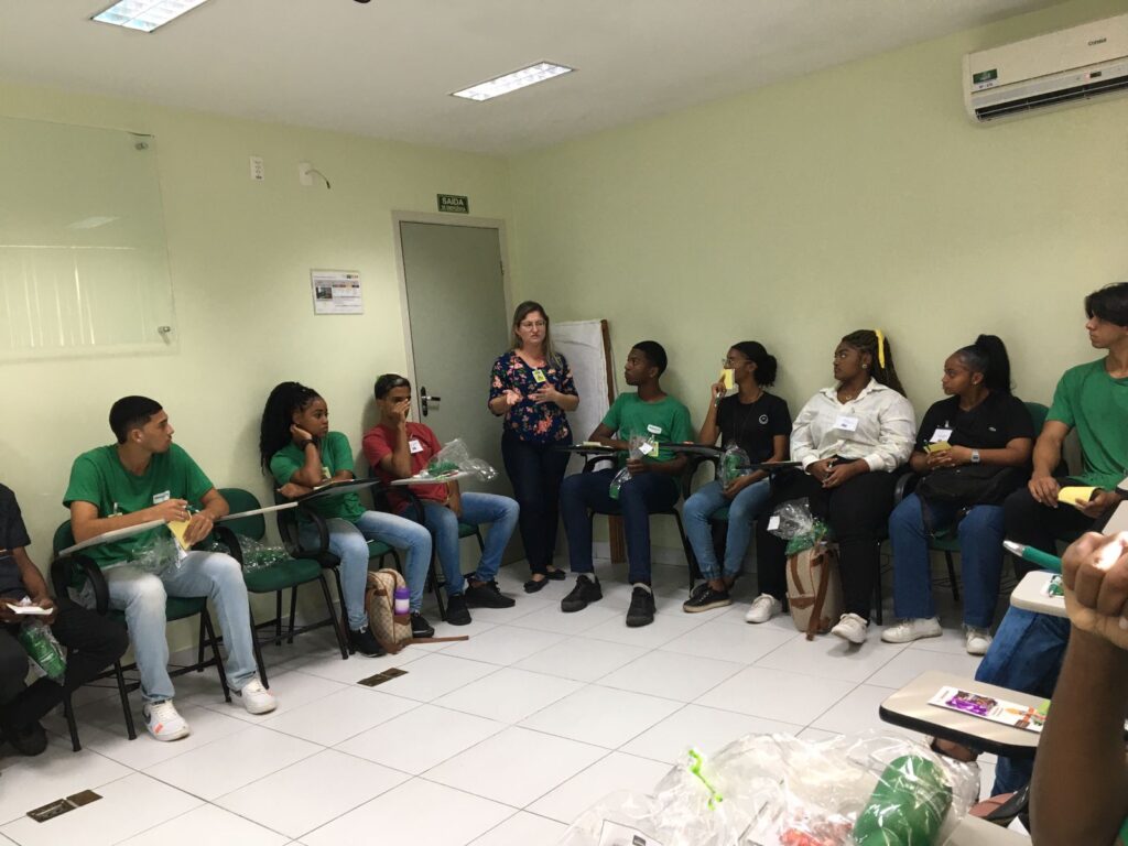 Jovens Aprendizes se reúnem para primeiro encontro