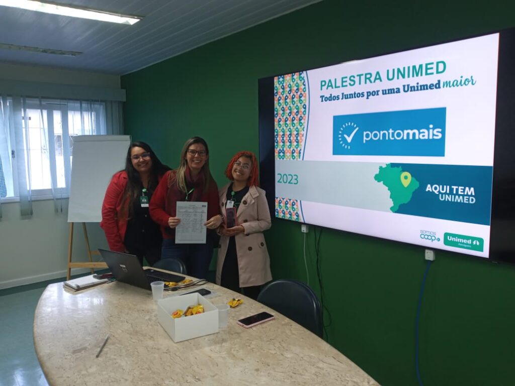 Treinamento PontoMais para lideranças é aplicado