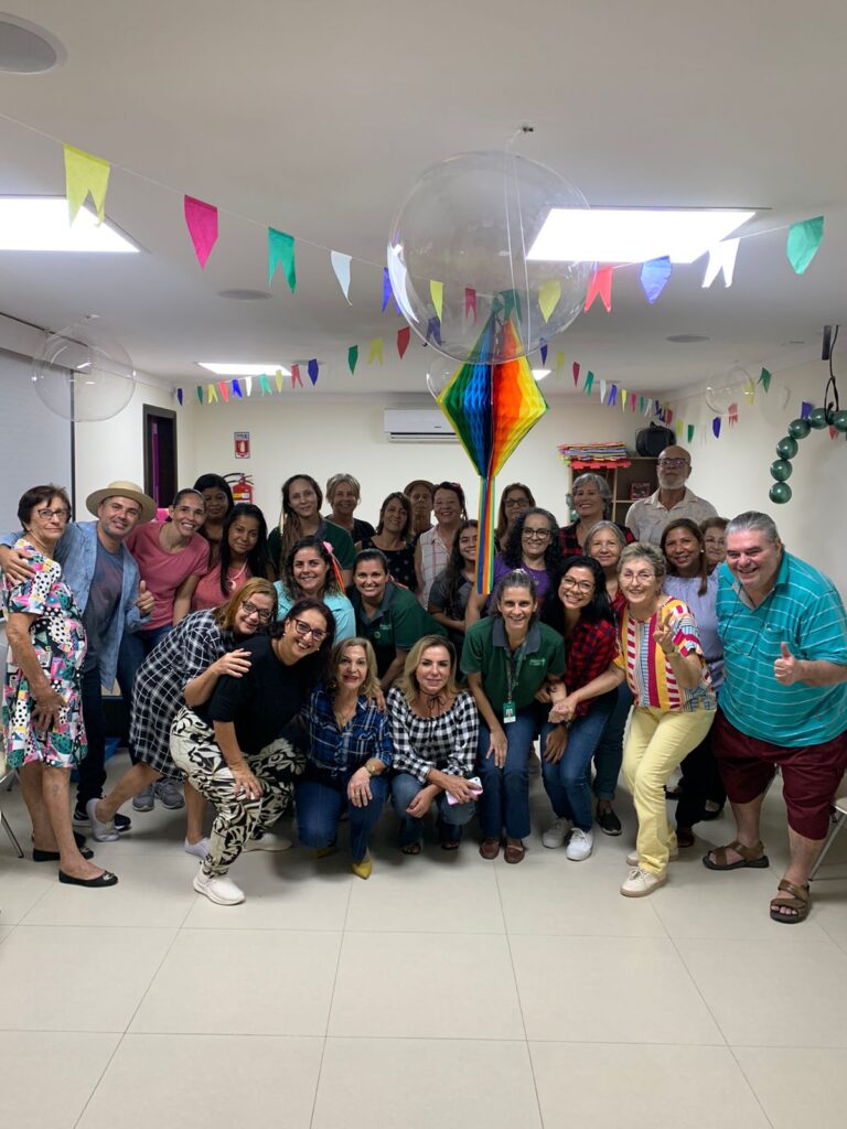 Arraiá da Saúde reúne colaboradores com pescaria e dinâmica interativa