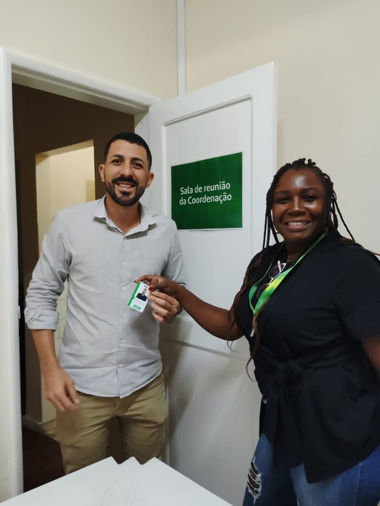 Novo crachá reforça o pertencimento dos colaboradores