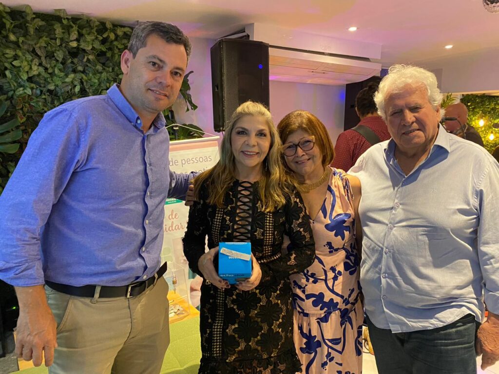 Desafio do cubo mágico sensibiliza médicos sobre o Jeito de Cuidar Unimed