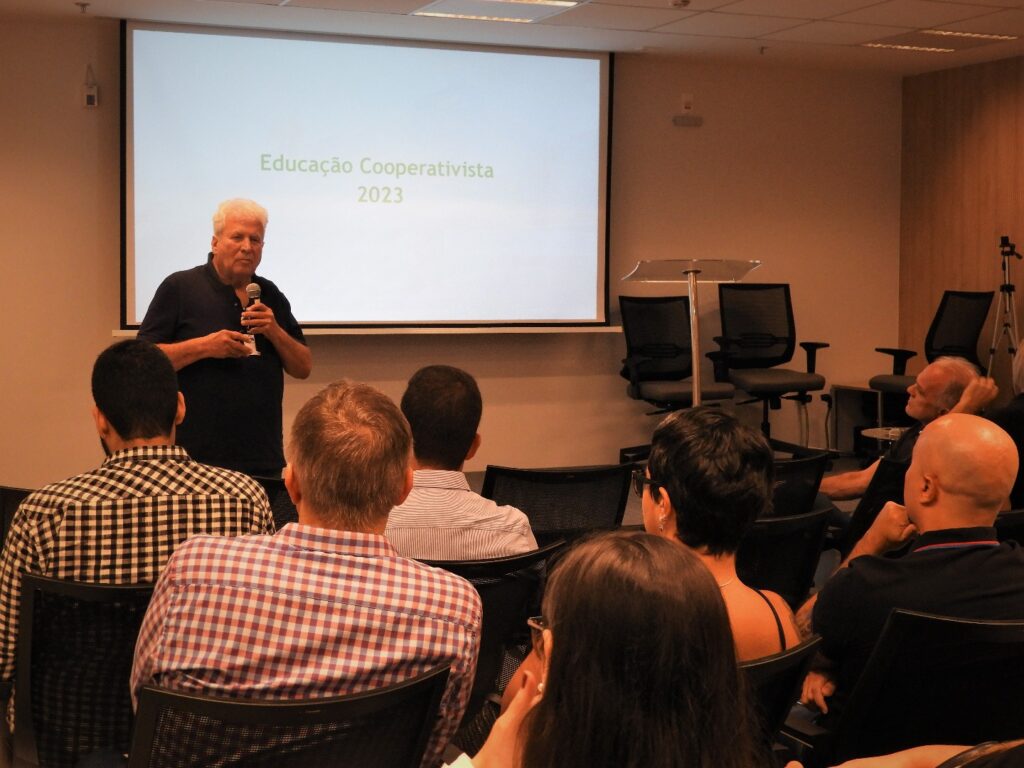 Novos cooperados ingressam na operadora em novembro