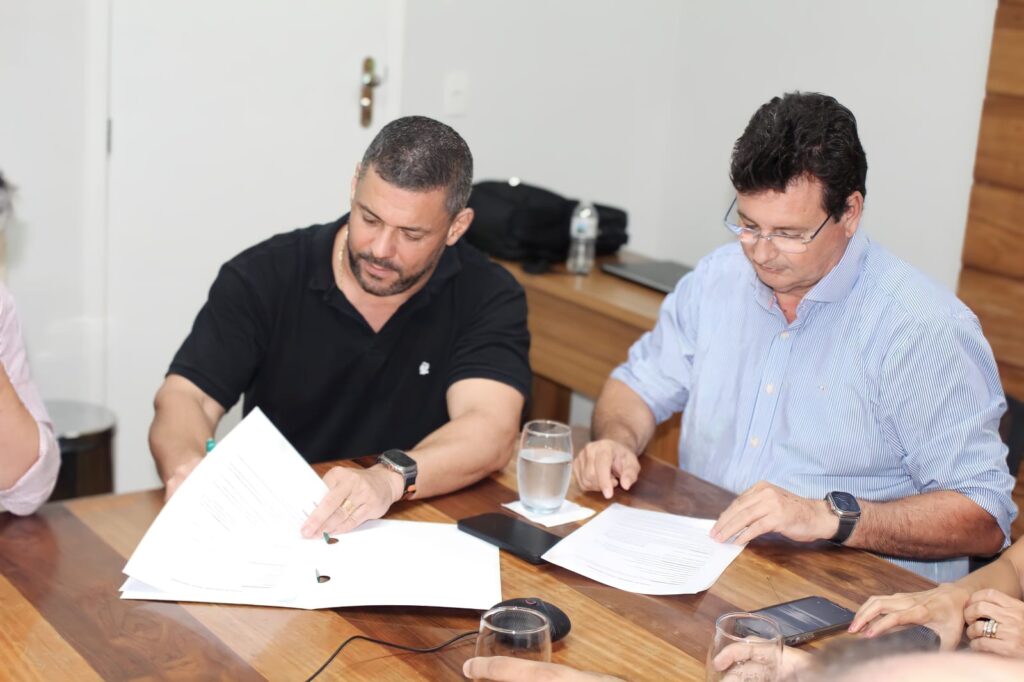 Cooperativa, Porto do Açu e Secretaria de Saúde fecham parceria para atendimentos de emergência com animais peçonhentos