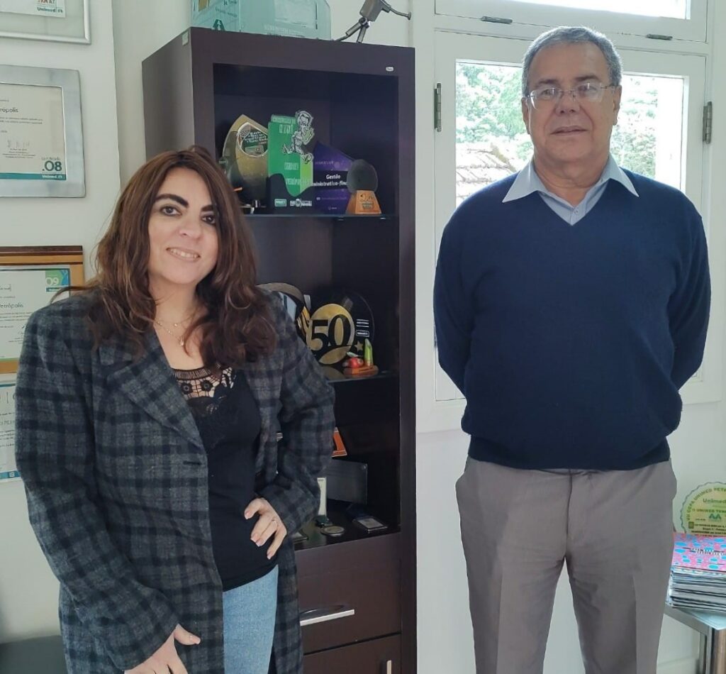 Singular comemora 52 anos de fundação