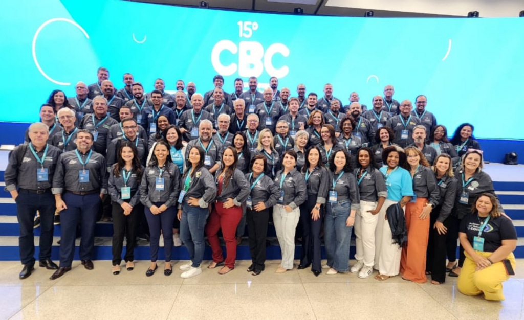 Vice-presidente marca presença no 15º Congresso Brasileiro do Cooperativismo