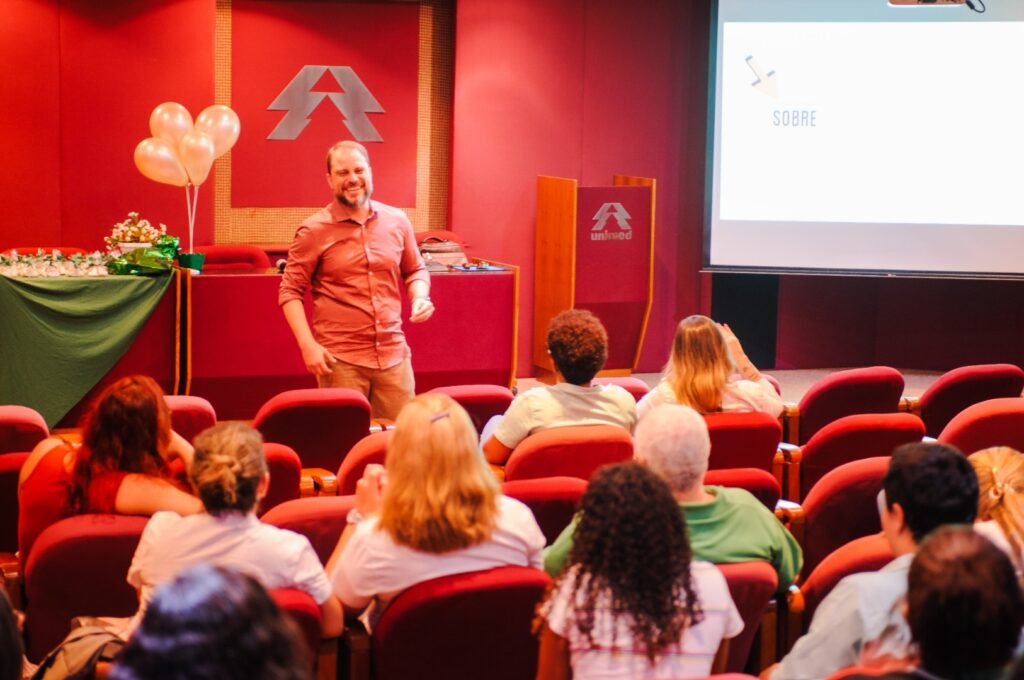Dia do Colaborador Unimed tem foco no cuidado com a saúde psicossocial dos profissionais