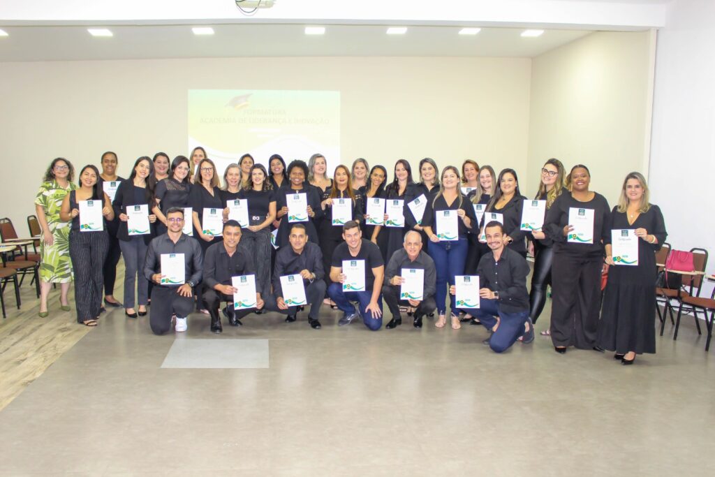 Concluída mais uma turma da Academia de Liderança