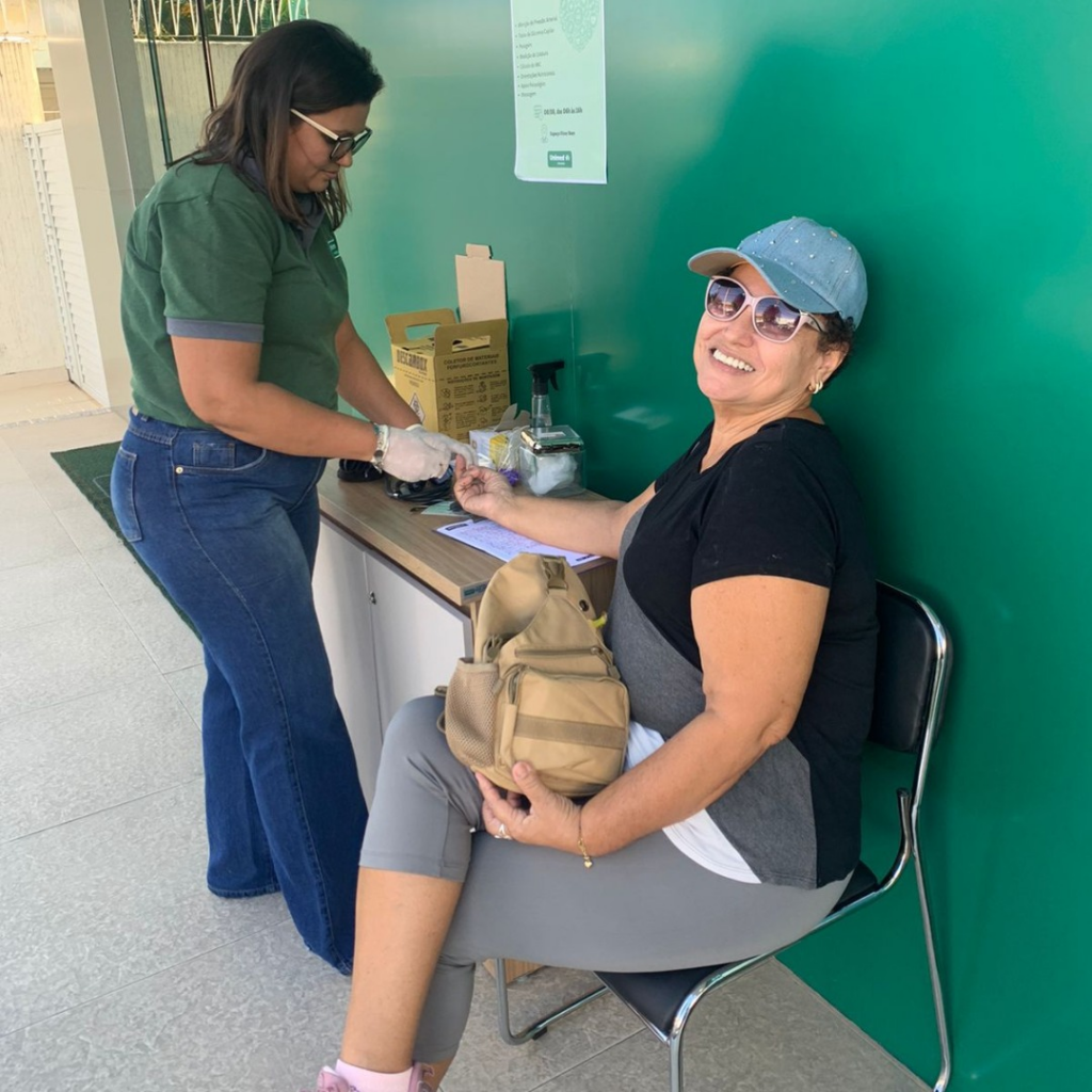 Singular realiza  ação de saúde para estimular o autocuidado