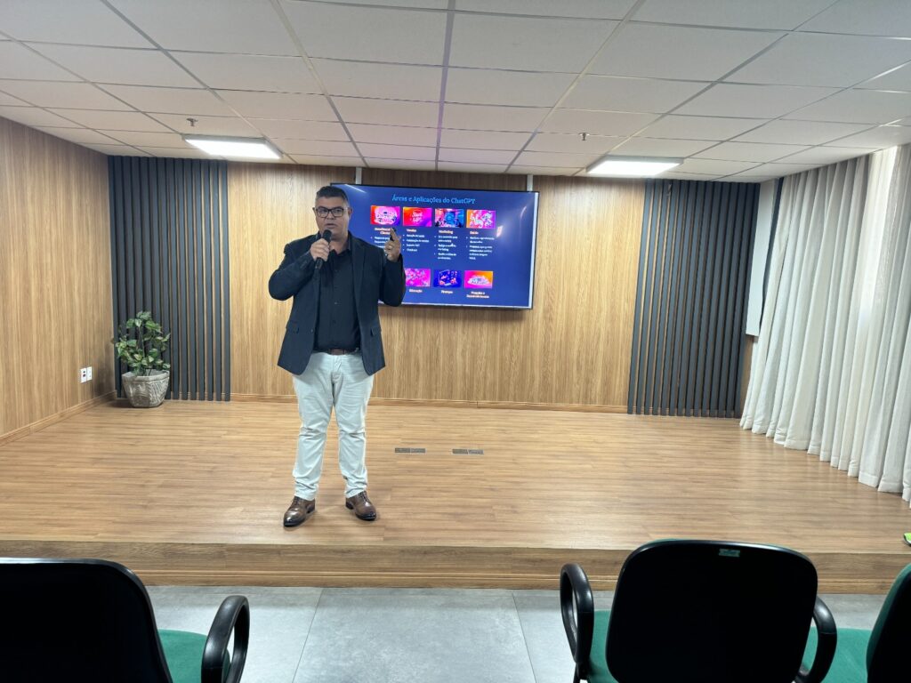 Cooperativa realiza palestra sobre Inteligência Artificial