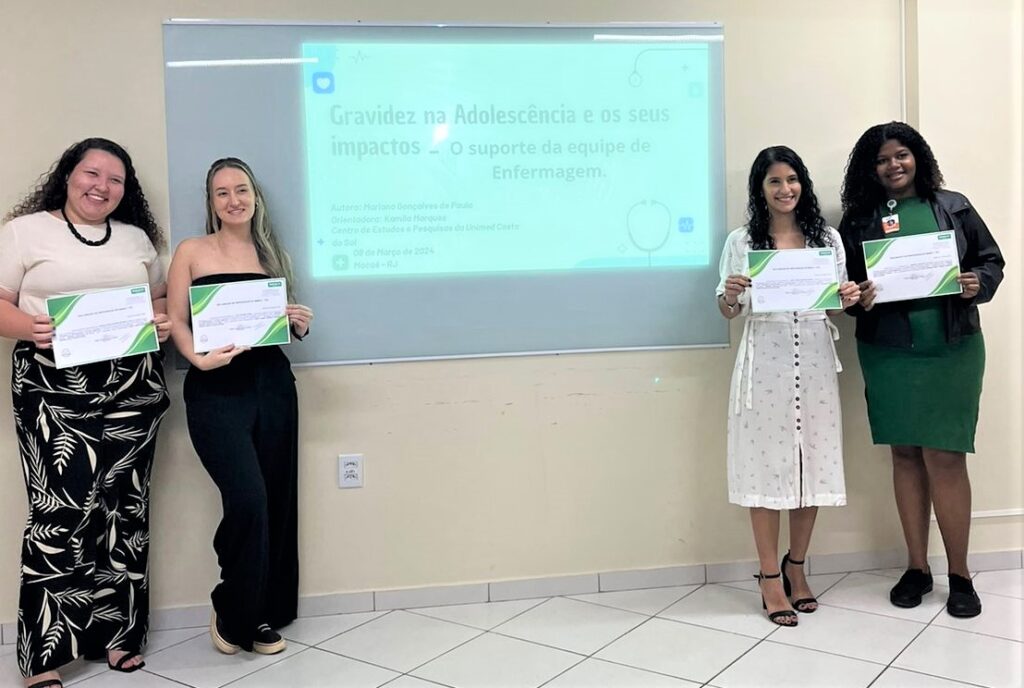 Alunos do Curso Técnico em Enfermagem do CEP apresentam trabalhos de conclusão