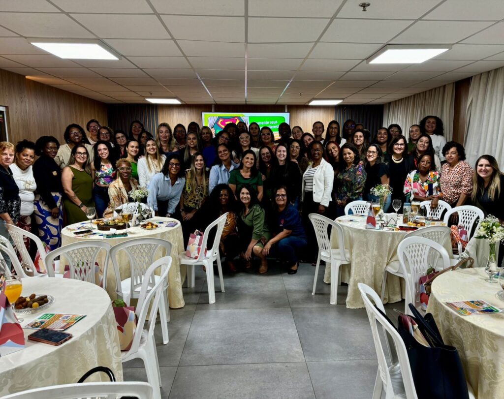 Comemoração do Dia das Secretárias inclui palestras e lançamento do programa de capacitação