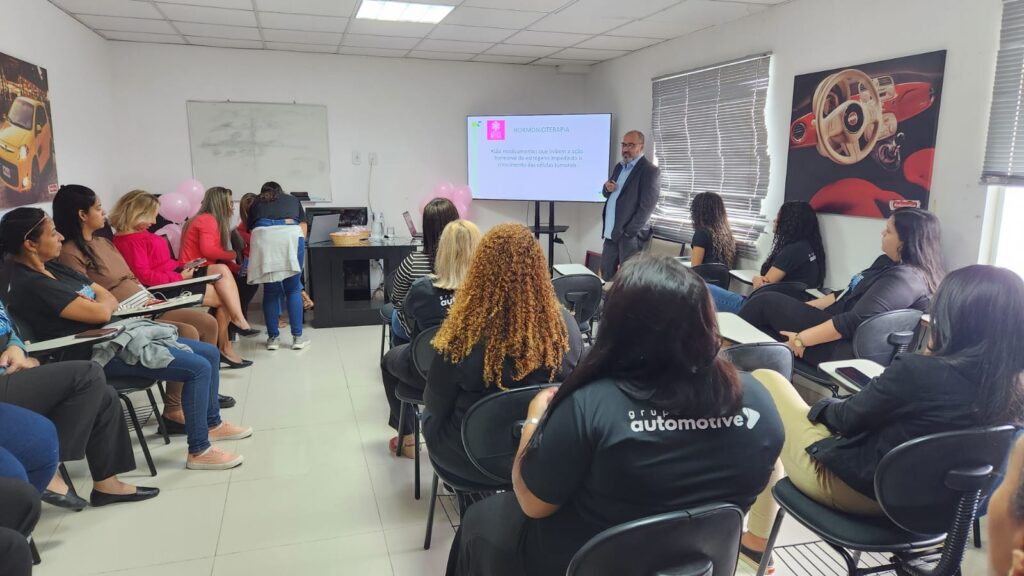 Conscientização do câncer de mama é promovido em empresas parceiras
