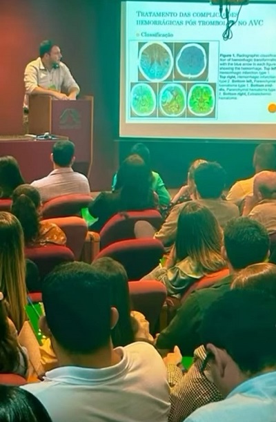 Simpósios de AVC e Fisioterapia aprofundam conhecimentos de profissionais de saúde