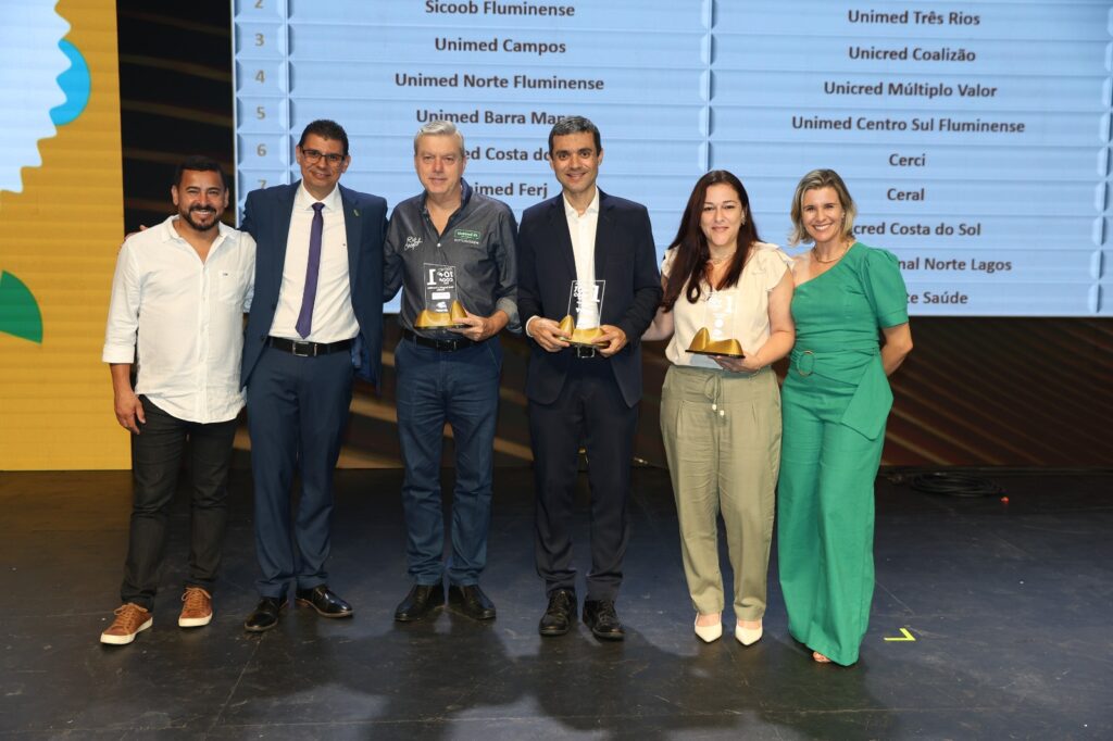 Prêmio 10+Coop: Singular é vencedora em duas categorias