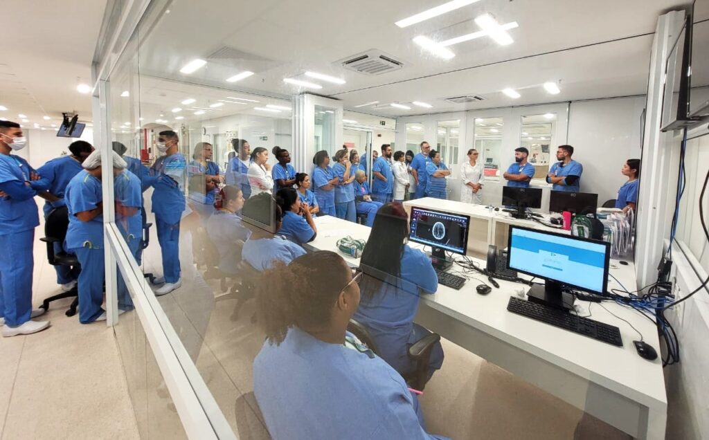 Treinamento reforça desenvolvimento de equipe da UTI