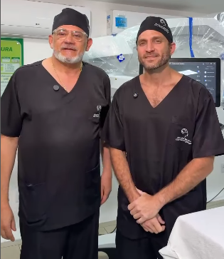 Procedimento prótese ancorada é realizado