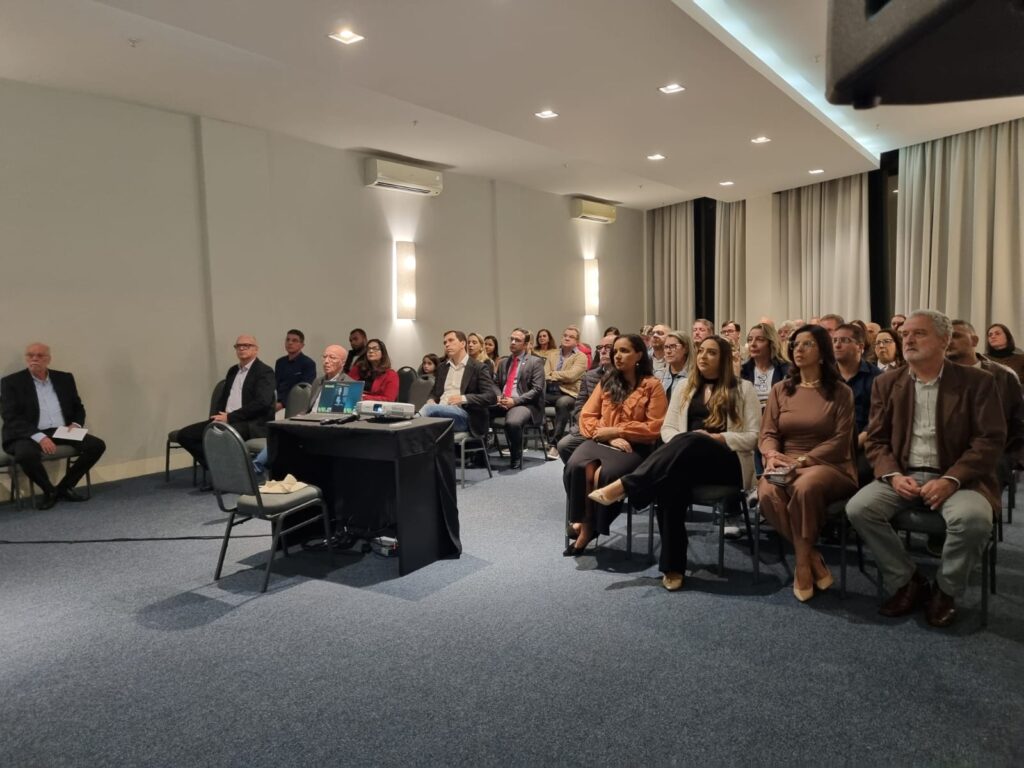 Singular realiza encontro institucional pelos 30 anos de existência