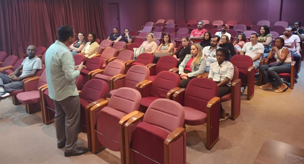 Hospital aplica treinamento sobre resíduos sólidos de saúde