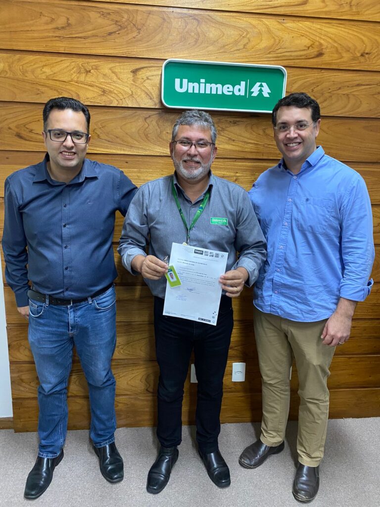 Cooperativa promove primeiro colaborador ao cargo de especialista em TI