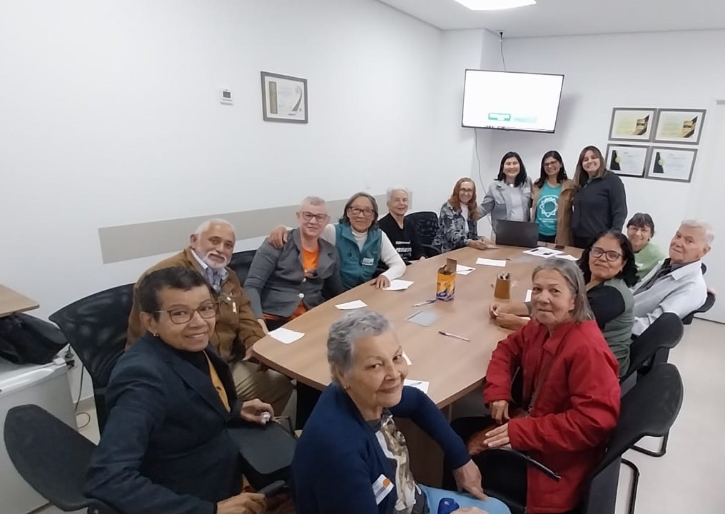 Encontro fortalece apoio a pacientes oncológicos e seus familiares