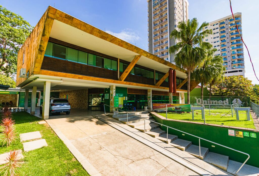 Cooperativa adota energia fotovoltaica