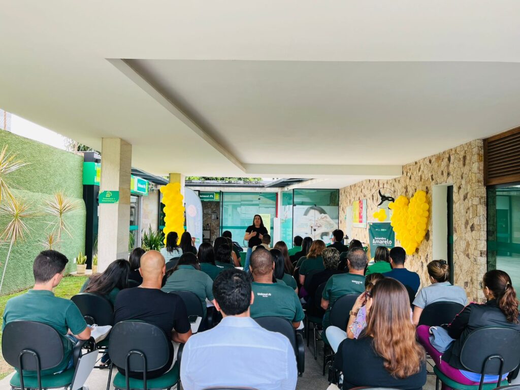 Setembro Amarelo leva informação e apoio emocional