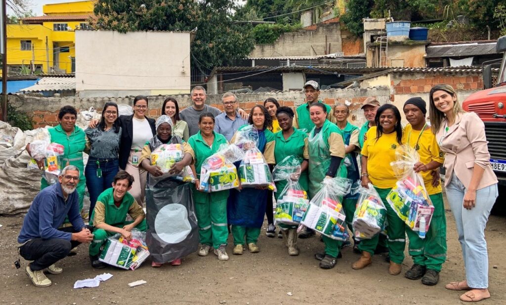 Mais de 3 toneladas de materiais recicláveis são destinades a cooperativa local