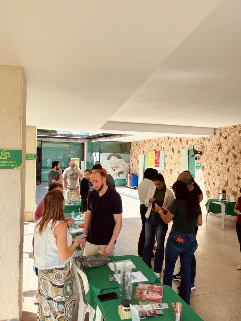 Operadora realiza Feira do Colaborador Empreendedor