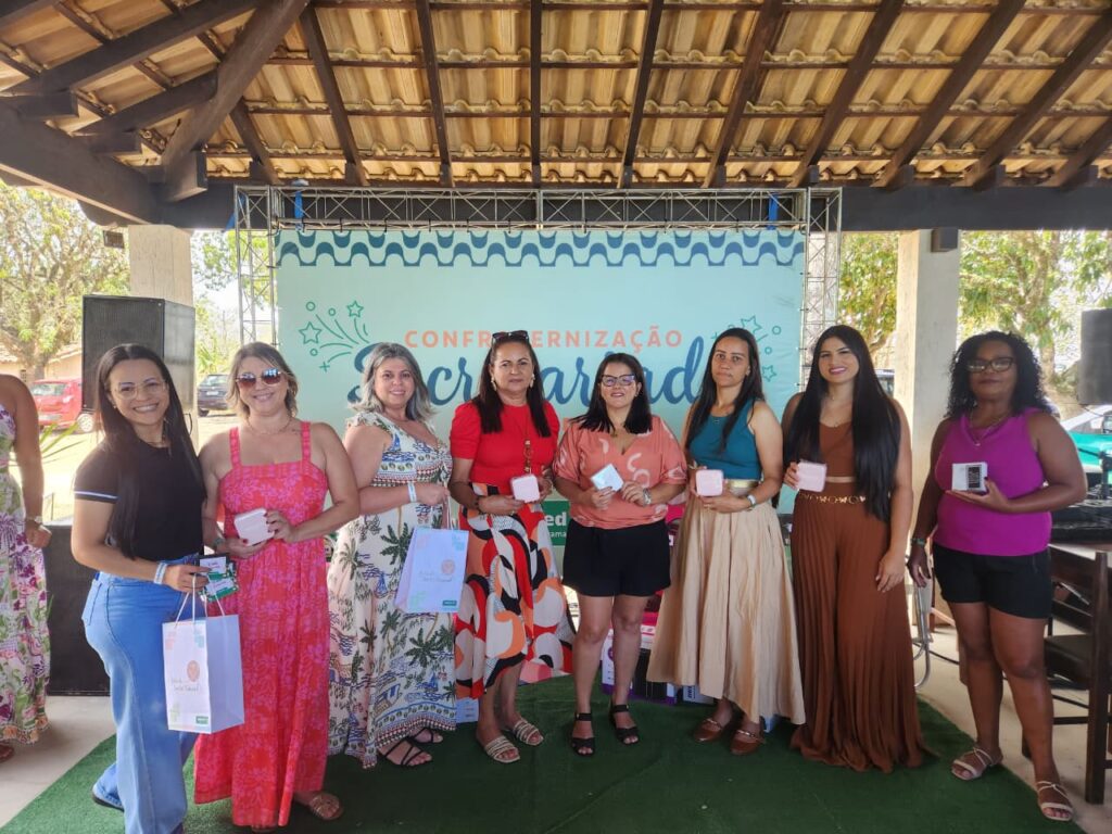 Dia do Secretariado é comemorado com integração