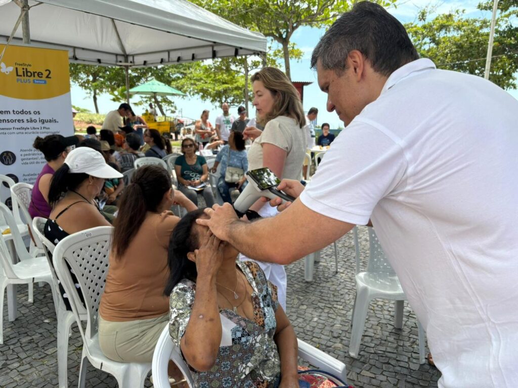 Campanha reúne especialistas e comunidade para reforçar prevenção e diagnóstico precoce do diabetes