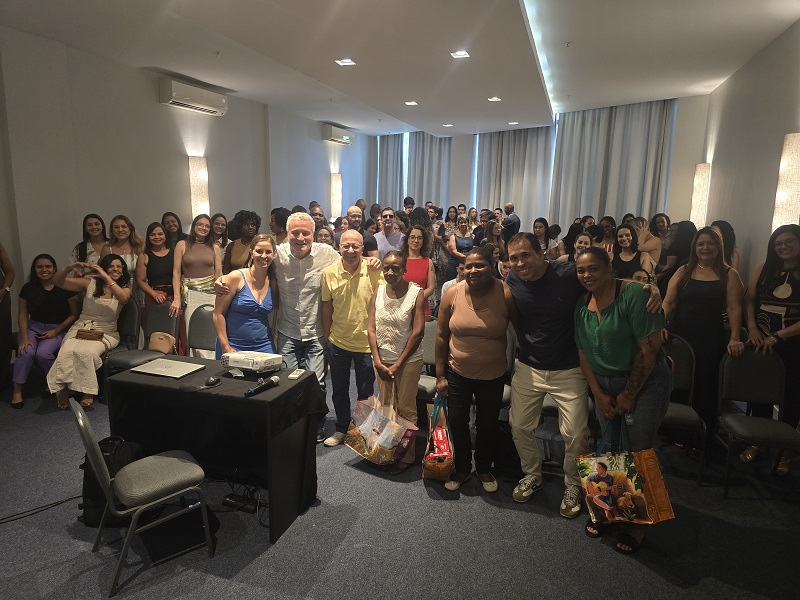 Café da Manhã de Natal reúne cerca de 100 colaboradores