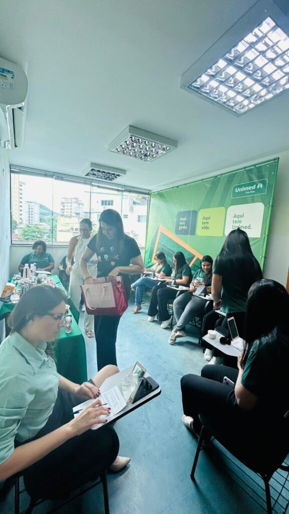 Ação em comemoração ao Dia da Mulher é realizada