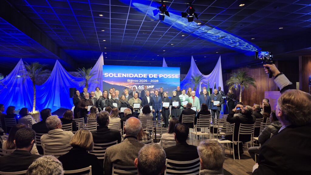 Nova diretoria da ACIANF toma posse com apoio institucional da Singular