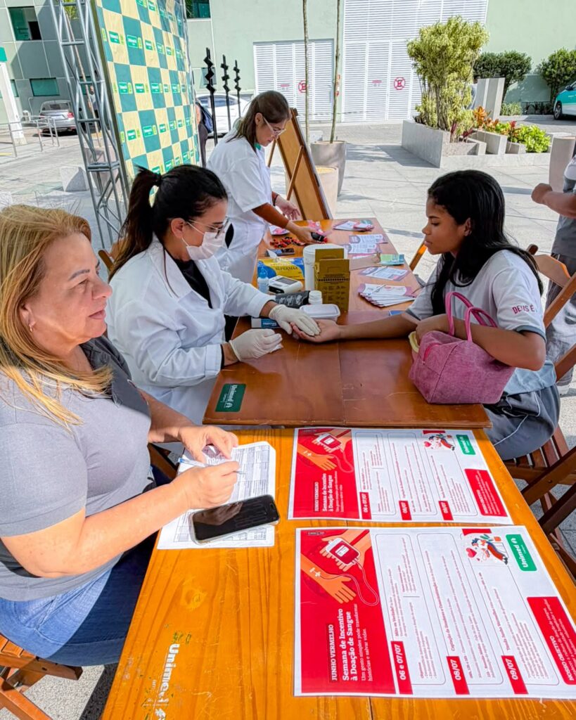 Hospital promove ação informativa sobre a importância da doação de sangue