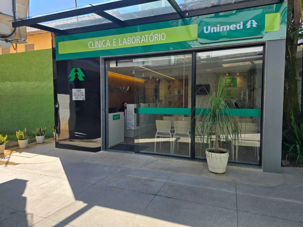 Laboratório realiza cerca de 20 mil exames por mês