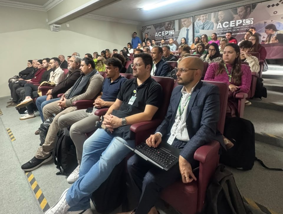 Cooperativa fortalece lideranças com ciclo de palestras sobre Cultura Empresarial