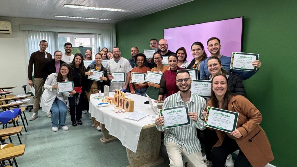 Operadora investe em conhecimento e promove ações para profissionais e pacientes