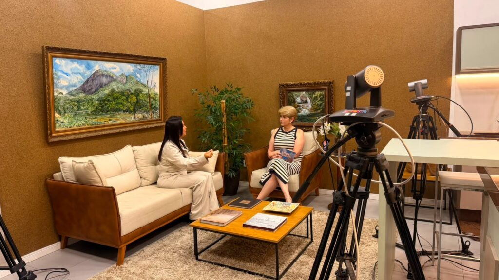 Agosto Dourado: Federada reforça a importância da amamentação em entrevista à TV Zoom